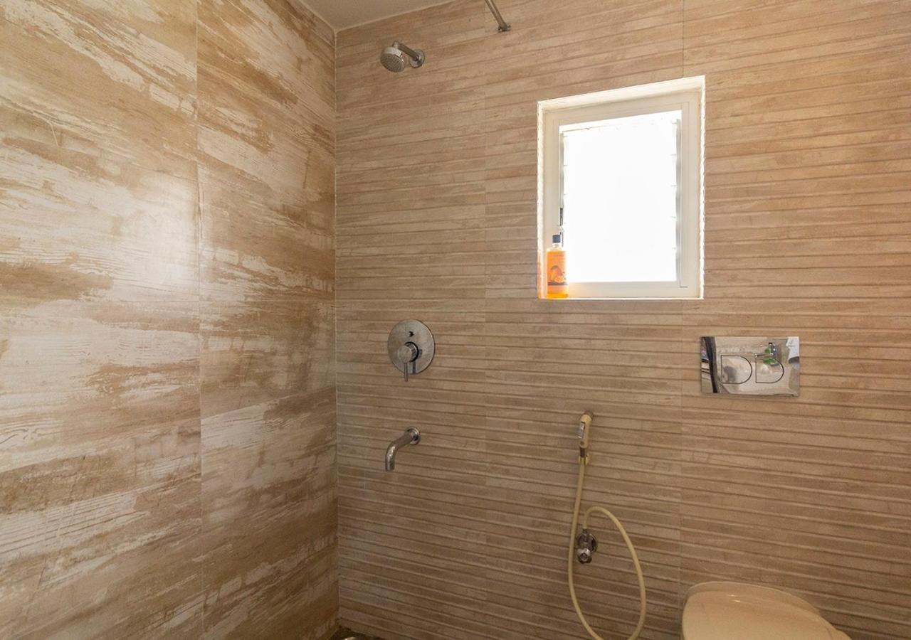 כלכותה Neelam Bed & Breakfast מראה חיצוני תמונה